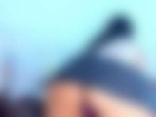 IssaSantanaa_3's Live Sex Cam Show