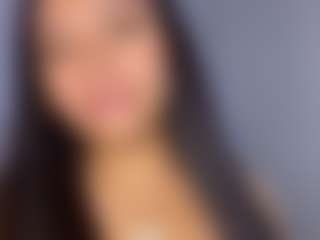 IssaSantanaa_3's Live Sex Cam Show