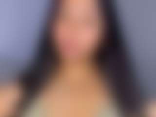 IssaSantanaa_3's Live Sex Cam Show