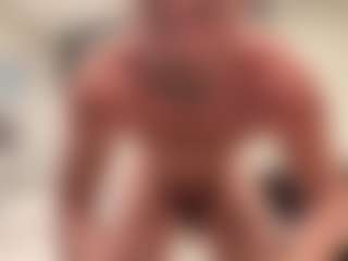 Live cam show with Machinebumkelly - English on Camsoda