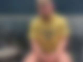 Machinebumkelly's Live Sex Cam Show