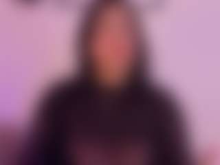 Pamela-tomas's Live Sex Cam Show