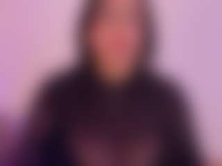 Pamela-tomas's Live Sex Cam Show