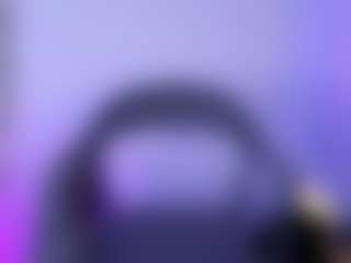 Live cam show with Scarlett-Walker05 - New Tattoos on Hubzter Live