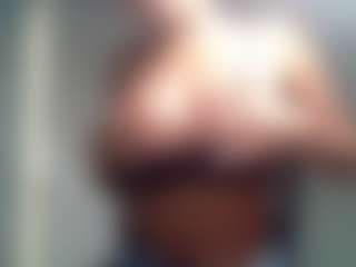 zeldanights's Live Sex Cam Show