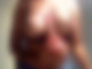 zeldanights's Live Sex Cam Show