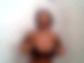 zeldanights's Live Sex Cam Show