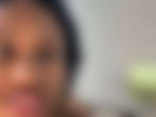 zeldanights's Live Sex Cam Show