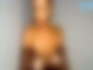 zeldanights's Live Sex Cam Show