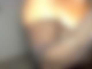 zeldanights's Live Sex Cam Show