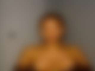zeldanights's Live Sex Cam Show