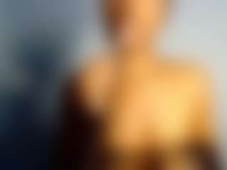 zeldanights's Live Sex Cam Show
