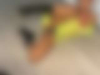 Live cam show with zeldanights - Mobile Teen (18+) on Streamer API