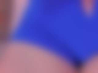 Live cam show with Ashly-andrews - Domination on Camsoda