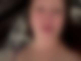 Live cam show with CarolynnHoehn - White Teen (18+) on Camsoda | estonia
