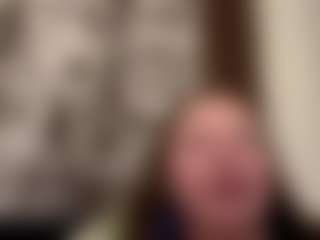 Live cam show with CarolynnHoehn - Squirt Young Adult on Camsoda