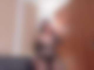 Cassie-Blake's Live Sex Cam Show