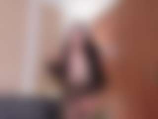 Cassie-Blake's Live Sex Cam Show
