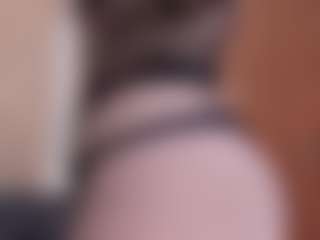 Cassie-Blake's Live Sex Cam Show