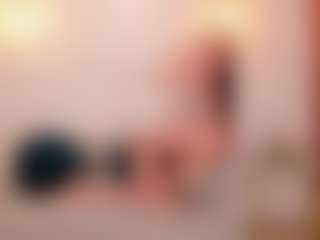 Live cam show with Cassie-Blake - Dirty Talk on Camsoda