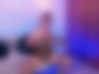 Cassie-Blake's Live Sex Cam Show