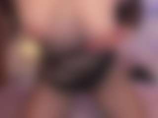 Cassie-Blake's Live Sex Cam Show