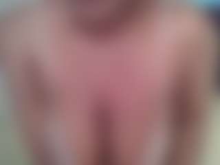 chelseamillz's Live Sex Cam Show