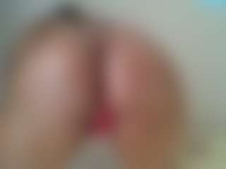 Live cam show with chelseamillz - New Teen (18+) on Camversity