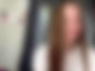 CorinnaVanlue's Live Sex Cam Show