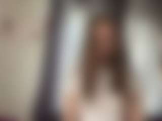 CorinnaVanlue's Live Sex Cam Show
