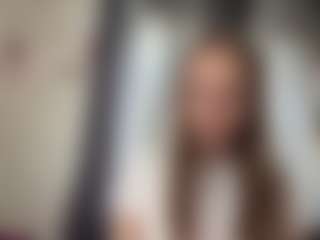 CorinnaVanlue's Live Sex Cam Show
