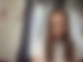 CorinnaVanlue's Live Sex Cam Show