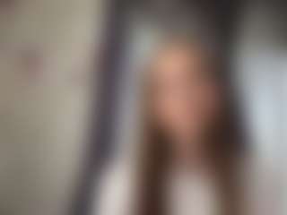 CorinnaVanlue's Live Sex Cam Show