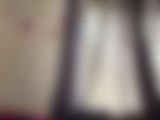 CorinnaVanlue's Live Sex Cam Show