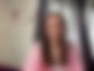 CorinnaVanlue's Live Sex Cam Show