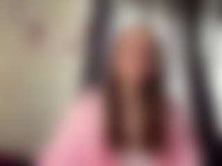 CorinnaVanlue's Live Sex Cam Show