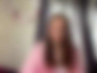 CorinnaVanlue's Live Sex Cam Show