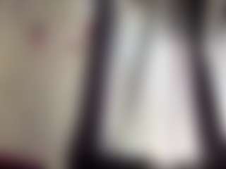 CorinnaVanlue's Live Sex Cam Show
