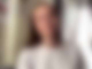 CorinnaVanlue's Live Sex Cam Show