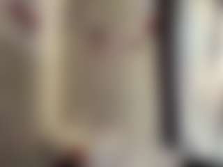 CorinnaVanlue's Live Sex Cam Show