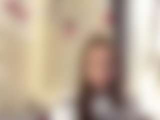 CorinnaVanlue's Live Sex Cam Show