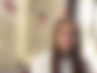 CorinnaVanlue's Live Sex Cam Show