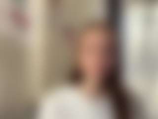 CorinnaVanlue's Live Sex Cam Show
