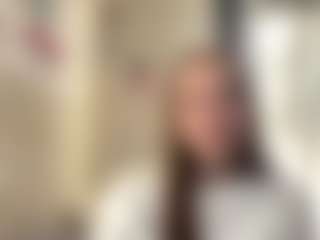 CorinnaVanlue's Live Sex Cam Show