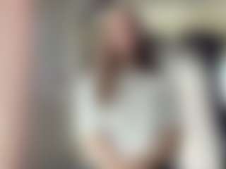 CorinnaVanlue's Live Sex Cam Show