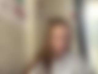 Live cam show with CorinnaVanlue - Shaved Pussy Teen (18+) on Camsoda