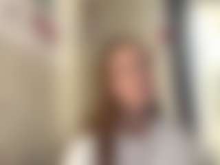 Live cam show with CorinnaVanlue - Squirt Teen (18+) on Camsoda