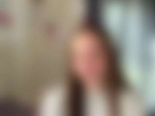 CorinnaVanlue's Live Sex Cam Show