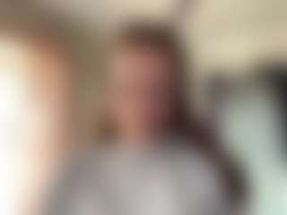 CorinnaVanlue's Live Sex Cam Show