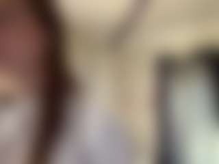CorinnaVanlue's Live Sex Cam Show